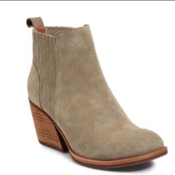 Kork-Ease Shoes - Kork-Ease Cinca Suede Bootie Taupe